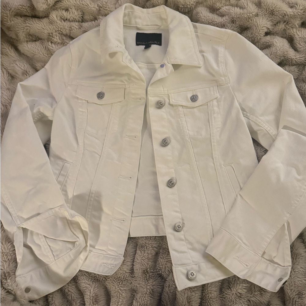 Banana Republic white Jean jacket